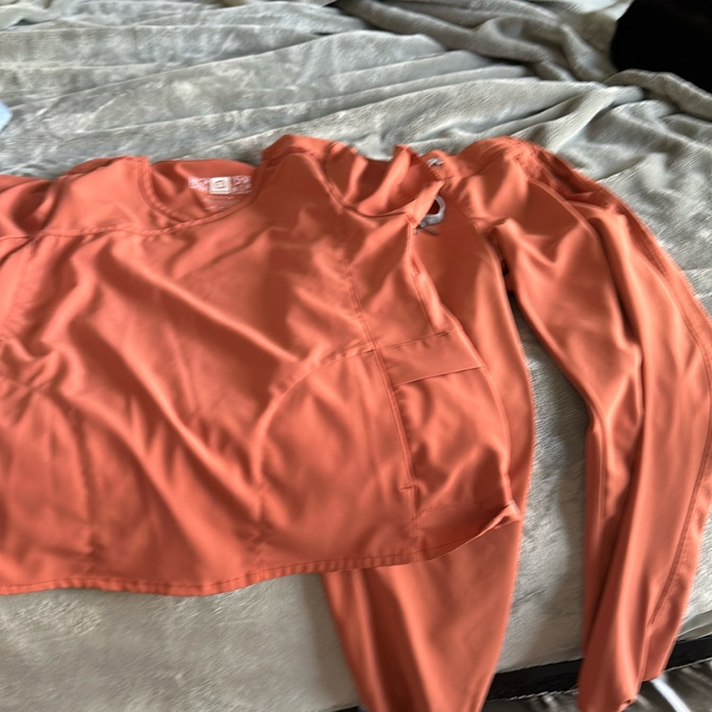Woman’s scrub set